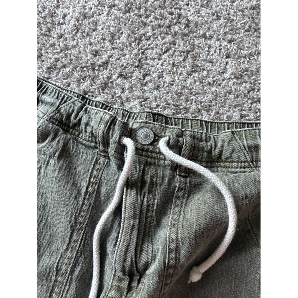 American Eagle Stretch Olive Green Drawstring Denim Shorts Women Size 12 Frayed - Picture 2 of 5